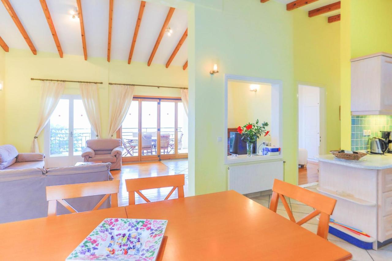 Villa Natasha Katávolos Exteriér fotografie