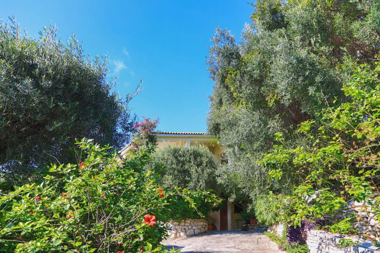 Villa Natasha Katávolos Exteriér fotografie