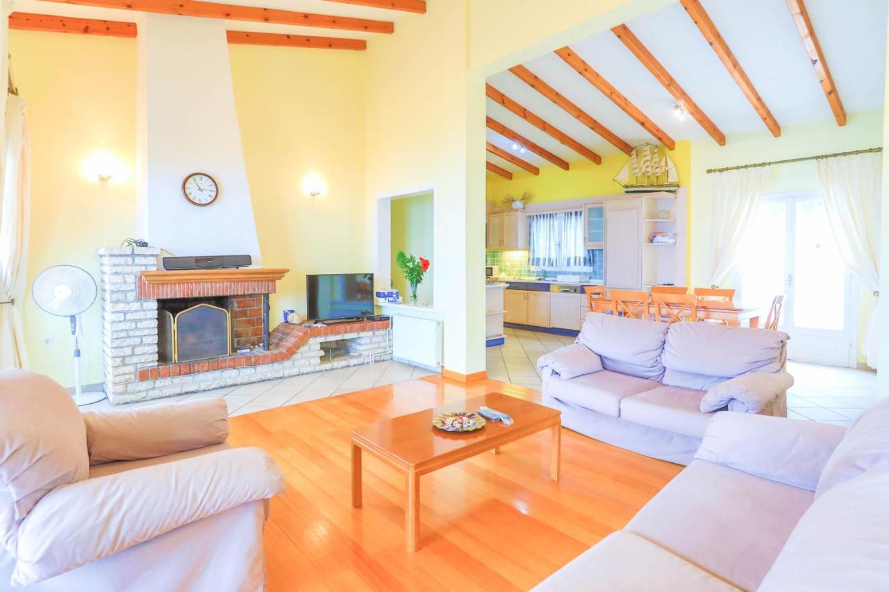 Villa Natasha Katávolos Exteriér fotografie